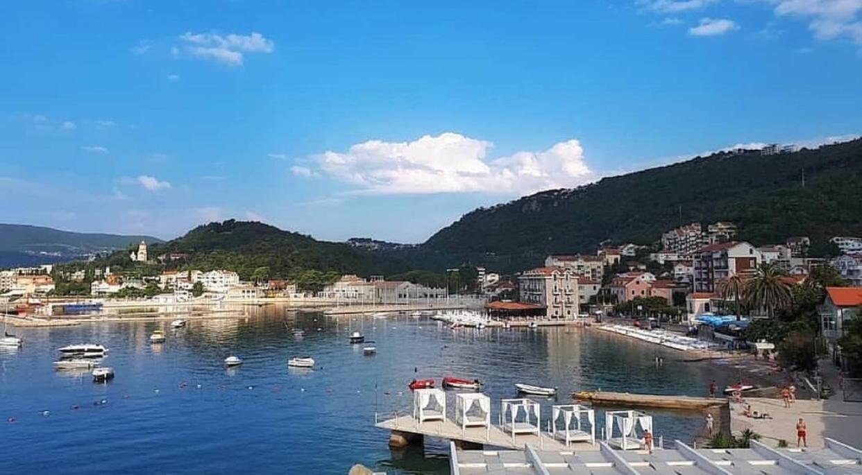 Hotel Zvezda Meljine Herceg Novi Esterno foto